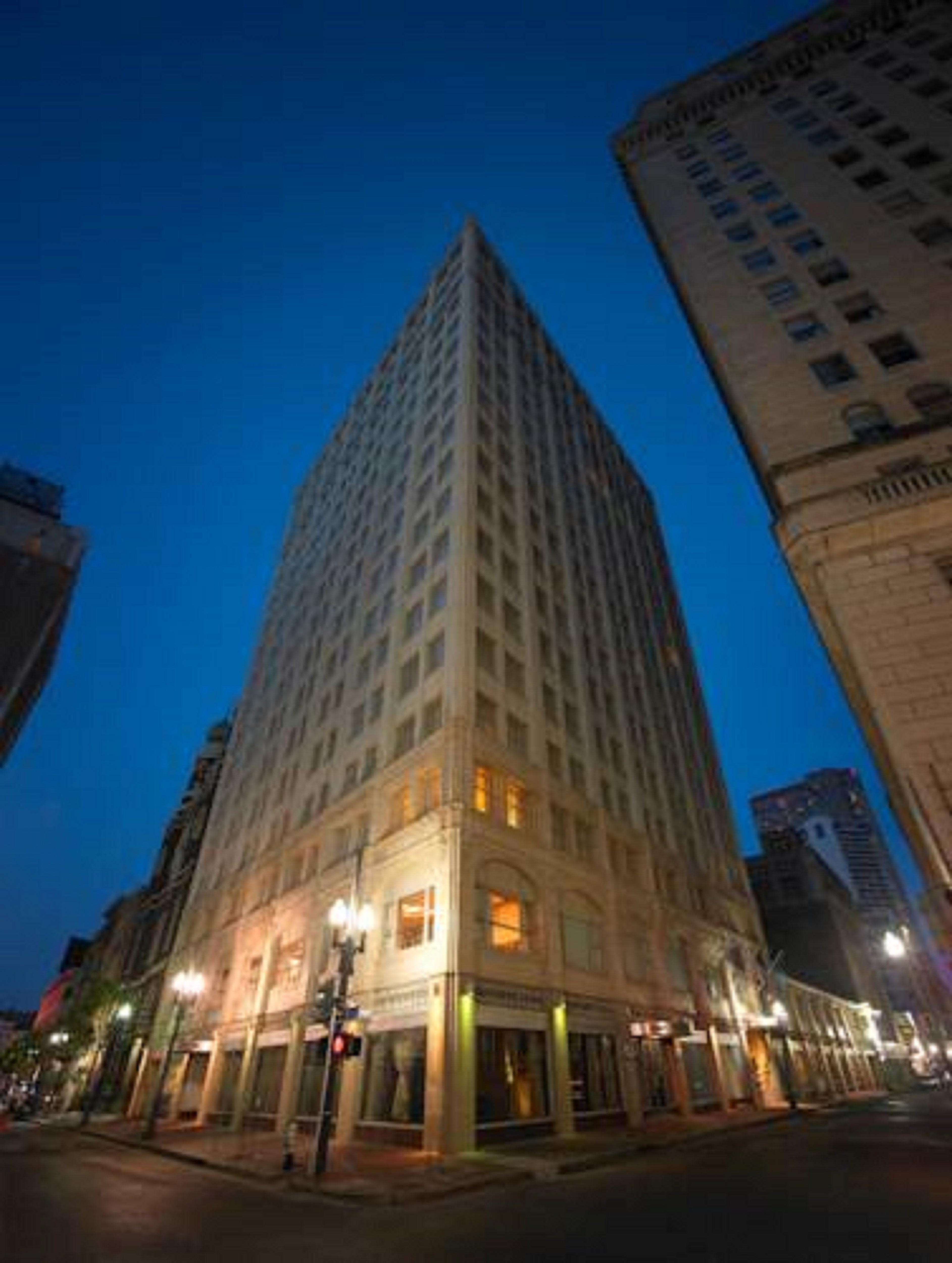 Renaissance New Orleans Pere Marquette French Quarter Area Hotel Экстерьер фото